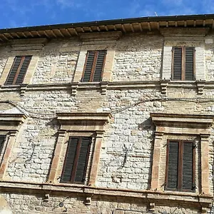 Apartamento Palazzo Calocci In, Assisi